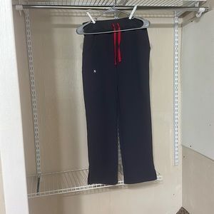 Charcoal Figs Kade Cargo Scrub Pant